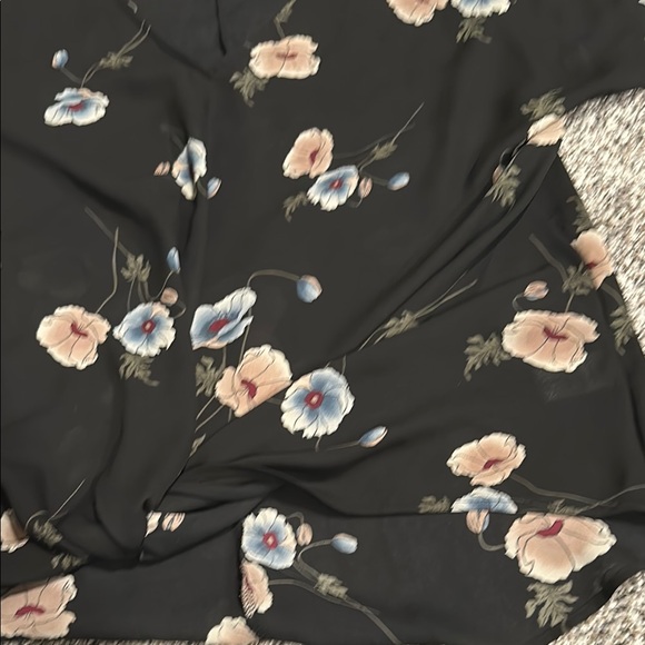 West Kei Black and Pink Wrap Blouse Short Sleeve - Picture 3 of 4